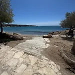 Amazing Vacation In Paphos 3 Bedrooms Holiday home Klorakas