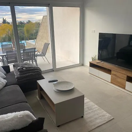 Amazing Vacation In Paphos 3 Bedrooms Case de vacanță *