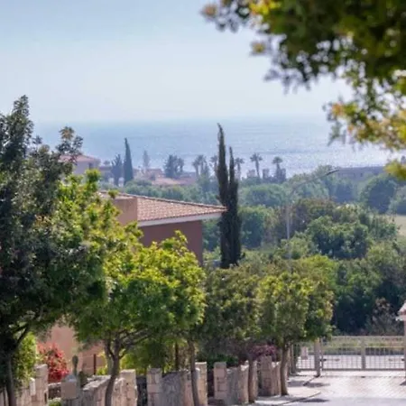 Amazing Vacation In Paphos 3 Bedrooms *