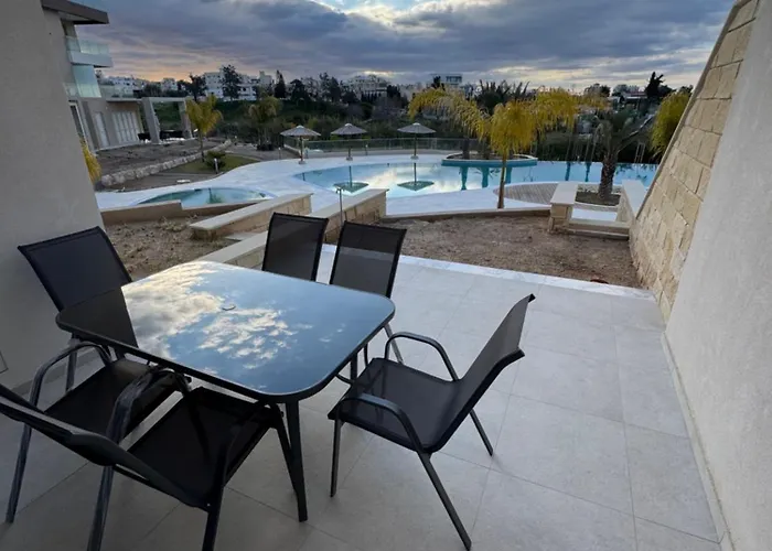 Amazing Vacation In Paphos 3 Bedrooms * Klorakas