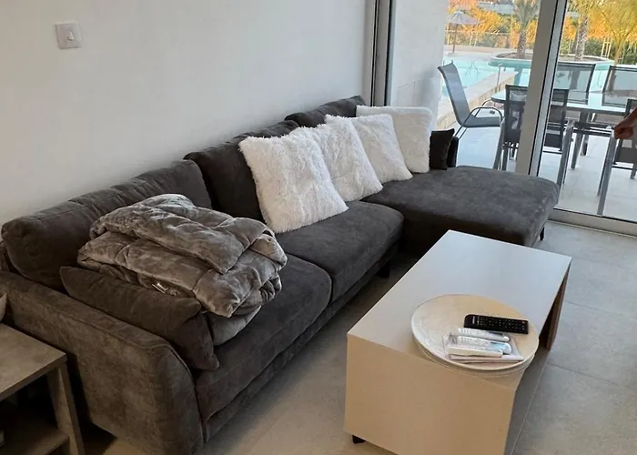 Amazing Vacation In Paphos 3 Bedrooms * Klorakas