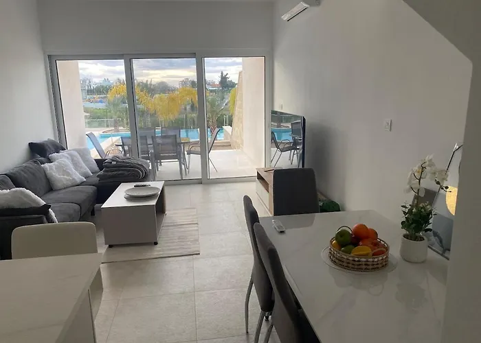 Amazing Vacation In Paphos 3 Bedrooms Ferienhaus Klorakas