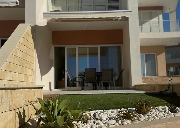 Prázdninový dům Amazing Vacation In Paphos 3 Bedrooms